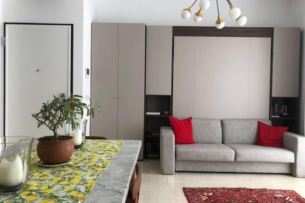 Ampio Ed Incantevole Monolocale A Citylife Milano Exteriör bild